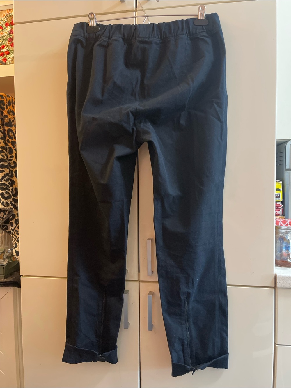 COS Women's Stretch Pull On Black
Casual Pants Trousers Sz 42 EU
170/80A 12 US - Picture 3 of 9